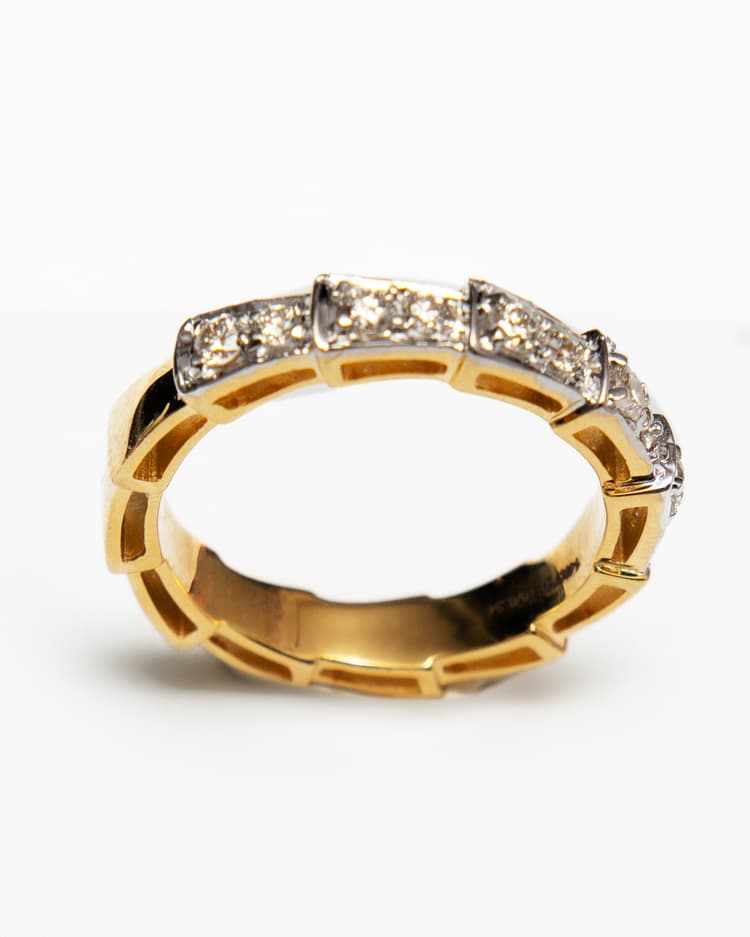 Diamond Ring in 14k Yellow Gold