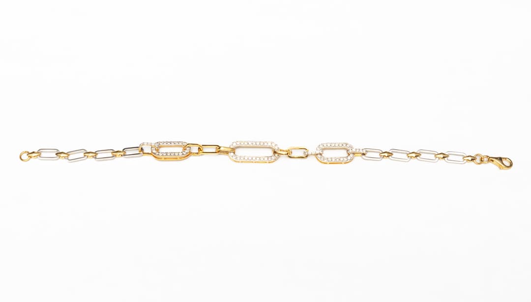 Diamond Bracelet in 14k Yellow Gold