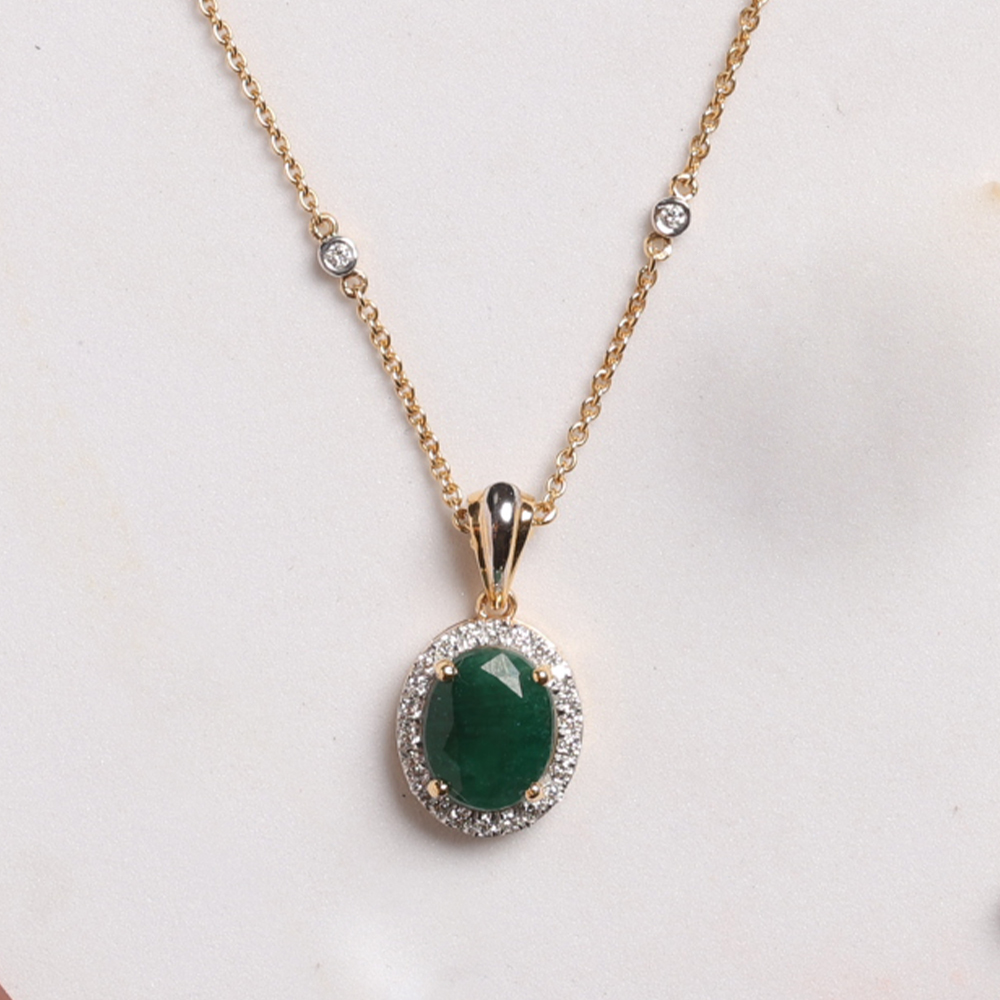 Emerald Pendant in 14k Yellow Gold